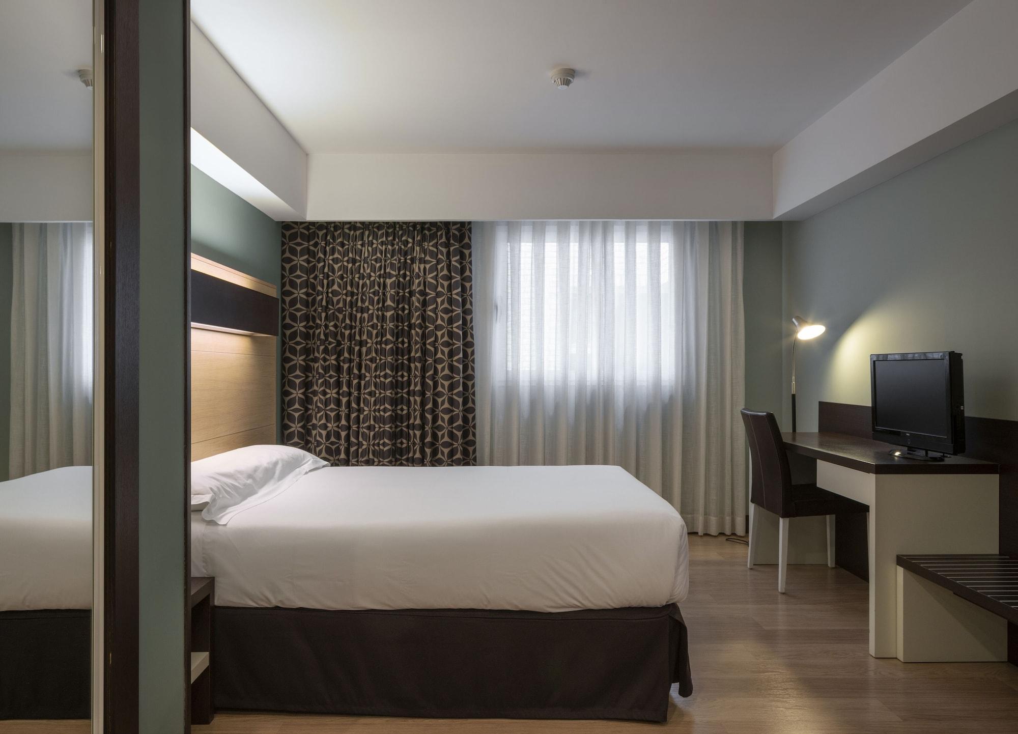 Hotel Ciudad De Logroño Exterior foto