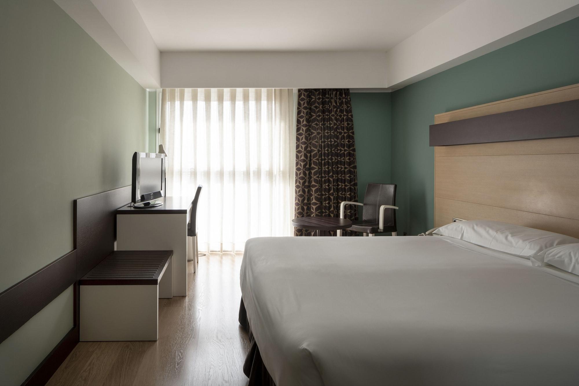 Hotel Ciudad De Logroño Exterior foto